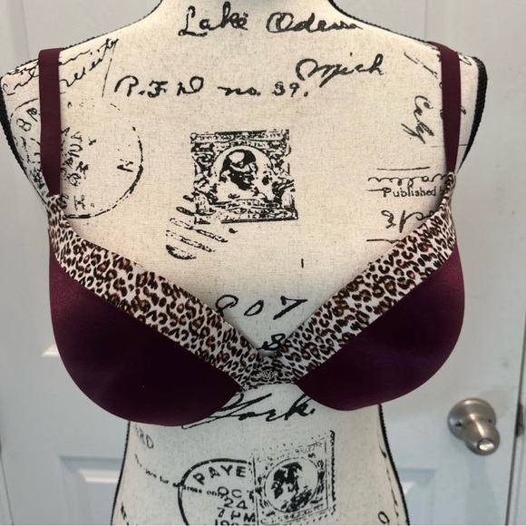 Victoria's Secret burgundy Leopard Print Push-Up Bra - Picture 1 of 13